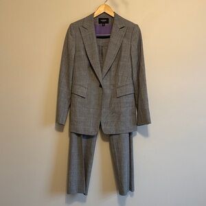 Express Stretch Classic Gray Suit